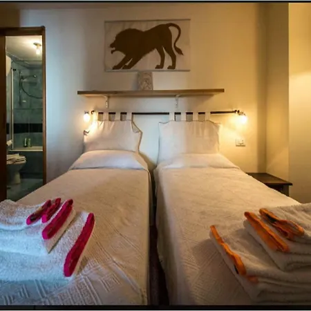 Le Camerelle 83 Holiday home *